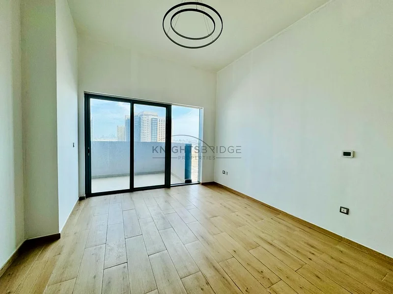 Vacant | Pool View | Near Metro | Price To Sell63941386646145110