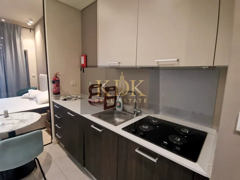 studio | best ammenities | spacious63789168561281112