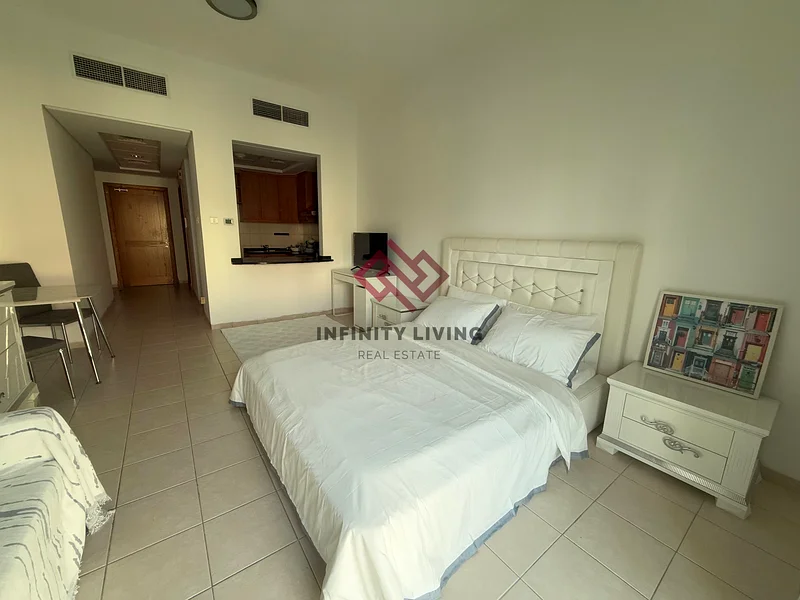 Bright & Spacious Furnished Studio | Walking Distance to Metro63729586681347112