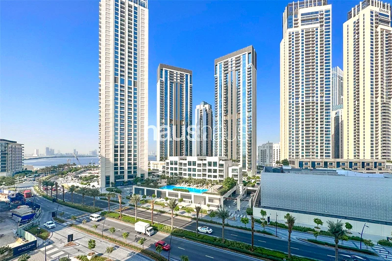 Fully Furnished | Creek View | Branded Residence64026744040450110