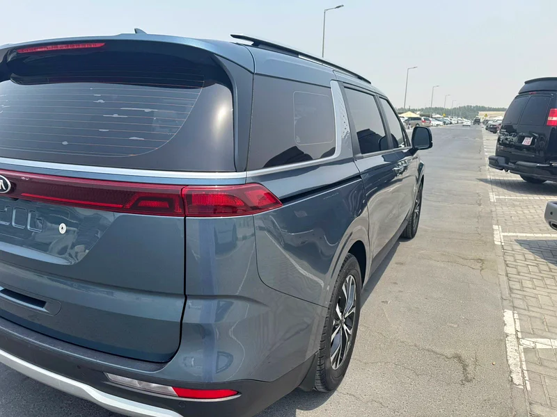 Kia Carnival63612077401473113