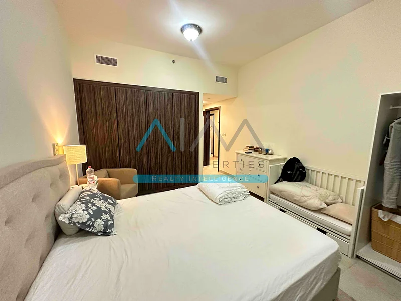 Spacious 1-Bedroom Apartment with Open Views on a High Floor – Available for Rent at 55,000 AED.63728636894593110