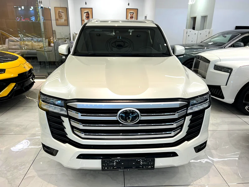 2023 Toyota Land Cruiser GXR | GCC Specs63613129525249113