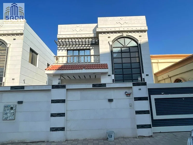 A villa at a special price, ready to move in, 5 rooms, in a prime location close to all services, freehold63878813488258110