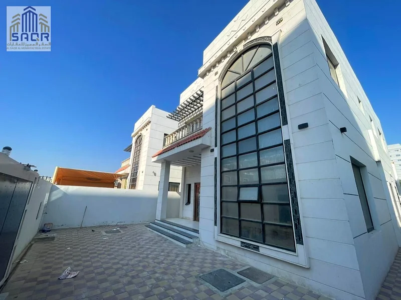 A villa at a special price, ready to move in, 5 rooms, in a prime location close to all services, freehold63878813488258111