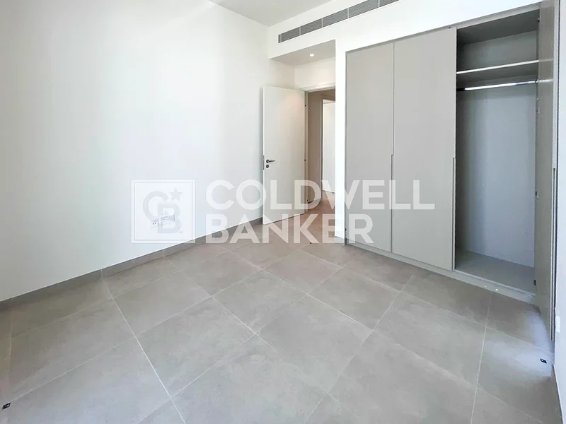 Brand New Villa | Vacant | Community View63732955937283112
