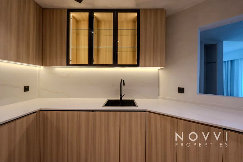 Upgraded | High End Finishes | Partial Sea View63753253611139114