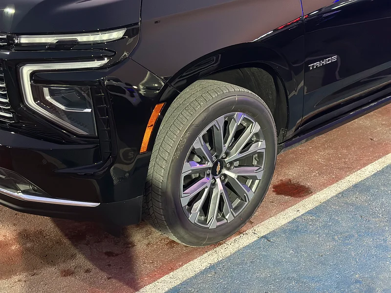 Chevrolet Tahoe63612067661441113