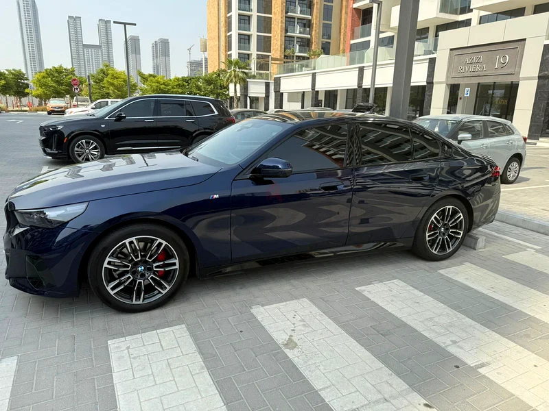 بي إم دبليو 520I مجموعة إم 202463612445108481113