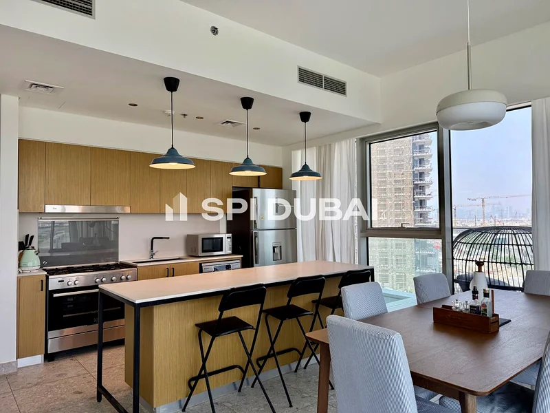 3 غرف نوم + خادمة | موقع متميز | مفروشة بالكامل63804773740545112