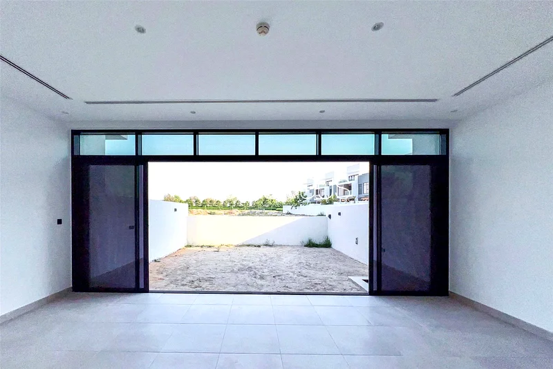 3 Bed | Golf Community | Single Row63927290778369114