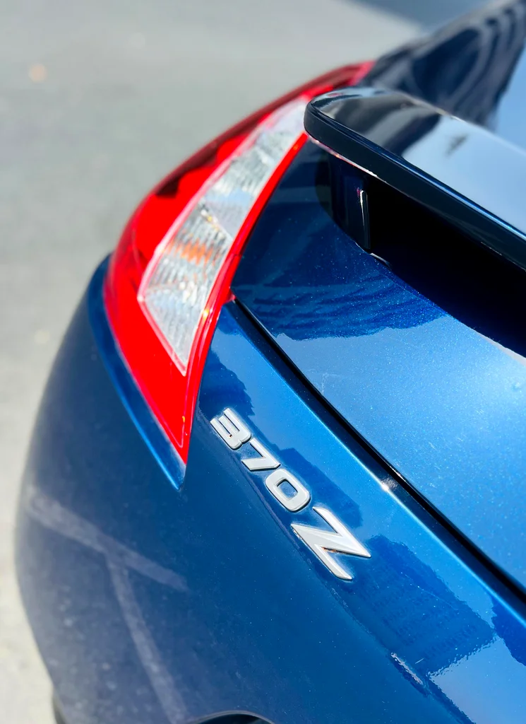 NISSAN Z370 2018 MODEL BLUE REF.004263613132282625113