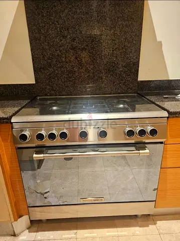 Technogas Superior 5 hobs Full Gas cooker 90cm