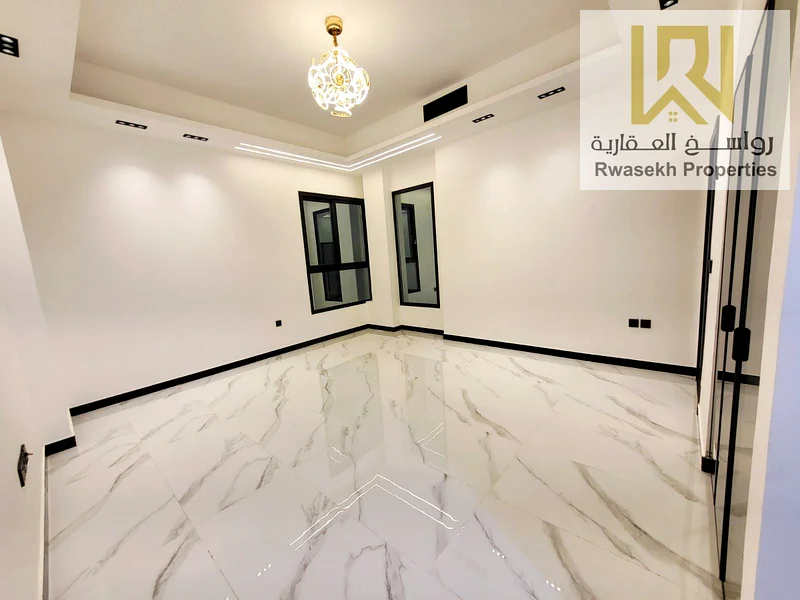 You have land for sale: ground floor + two residential investment floors in the Ajman Al Helio 1 area, on a main street, 3104 square feet, including r63882221119106113