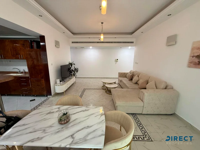 Available Now | Prime Location | Large Layout63775322181890114