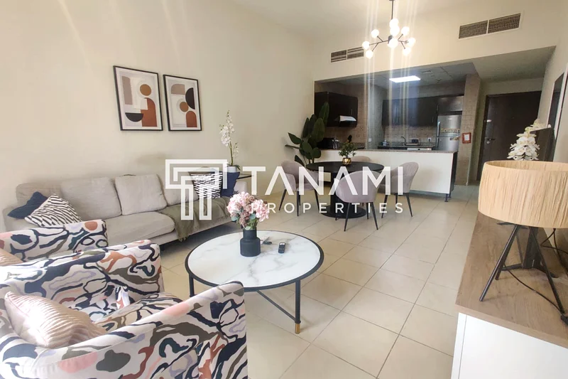 Fully Furnished | Spacious | Bills Included63763877567105110