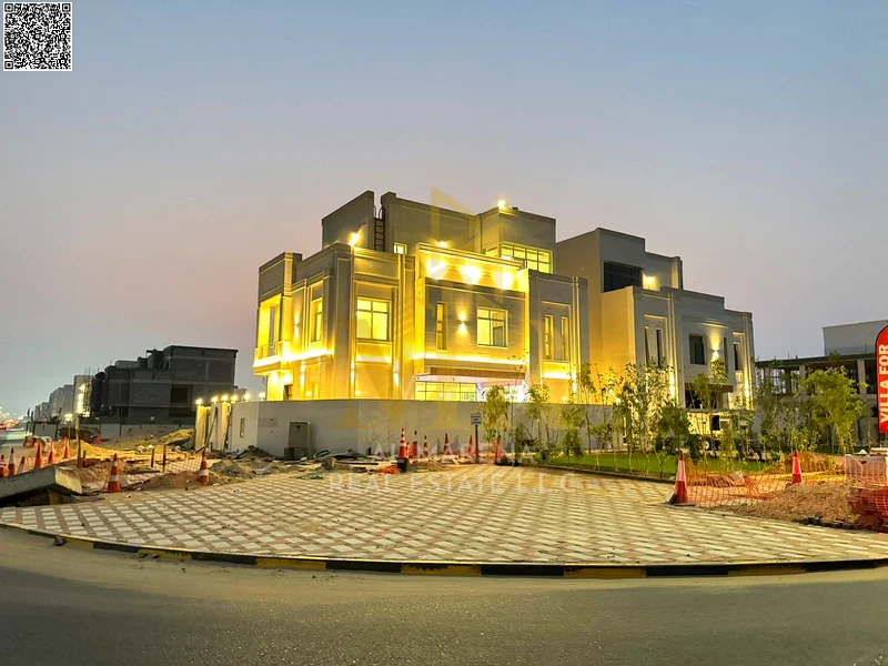 Corner villa, turnkey, all-inclusive price, on the main street, ready to move in, in the most upscale areas of Ajman, freehold for all nationalities,63904570311681110