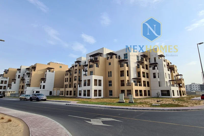 Major Road Access | Spacious | Well Mainatained | Best Price63916247900673110