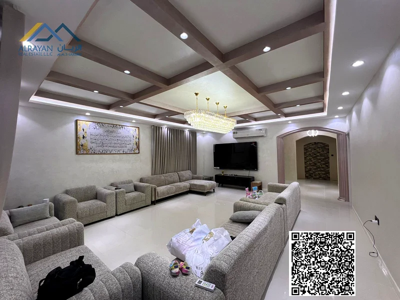 Including electricity, water, air conditioning and furniture. Freehold for all nationalities. Close to all services.63878711620098113