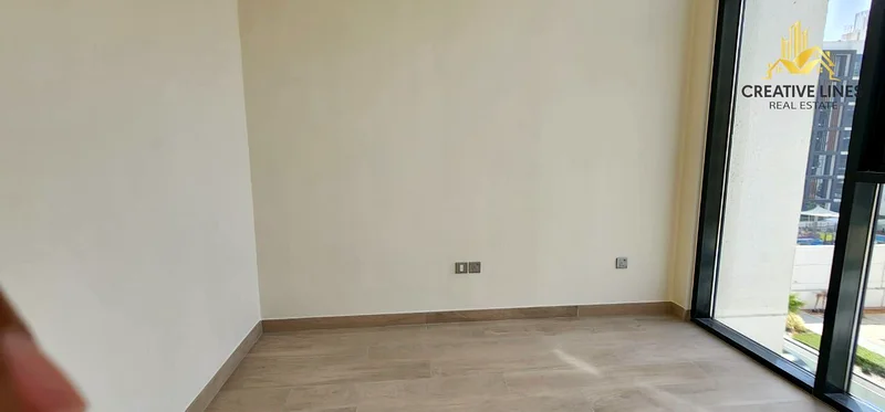 شقة واسعة جدًا بثلاث غرف نوم ومطبخ مفتوح متاحة للإيجار63801347671169114