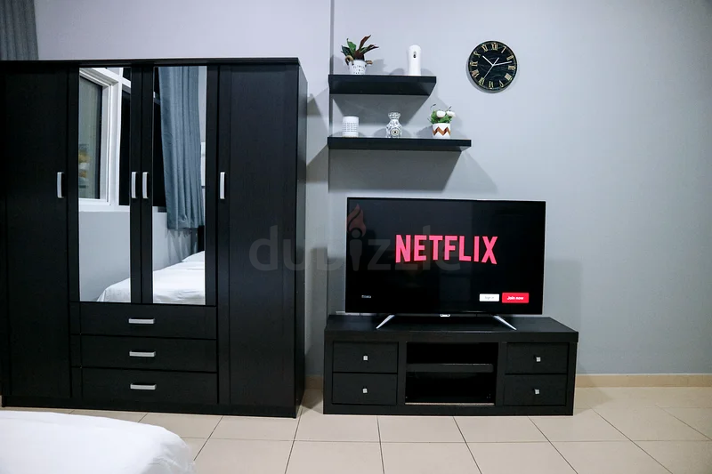 Fully Furnished Studio - Directly from Landlord - No Commission63829426663169112