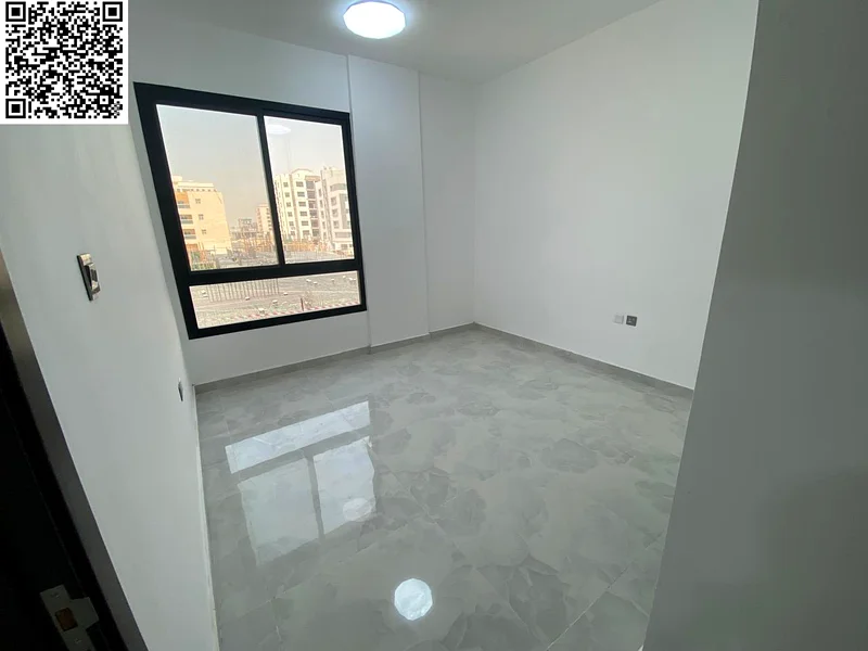 الشقة الرئيسية الفاخرة المكونة من غرفتي نوم، للمستأجر الأول، مع تشطيبات فاخرة، 3 حمامات، شرفة، خزائن مدمجة، تكييف مركزي63715947842306114
