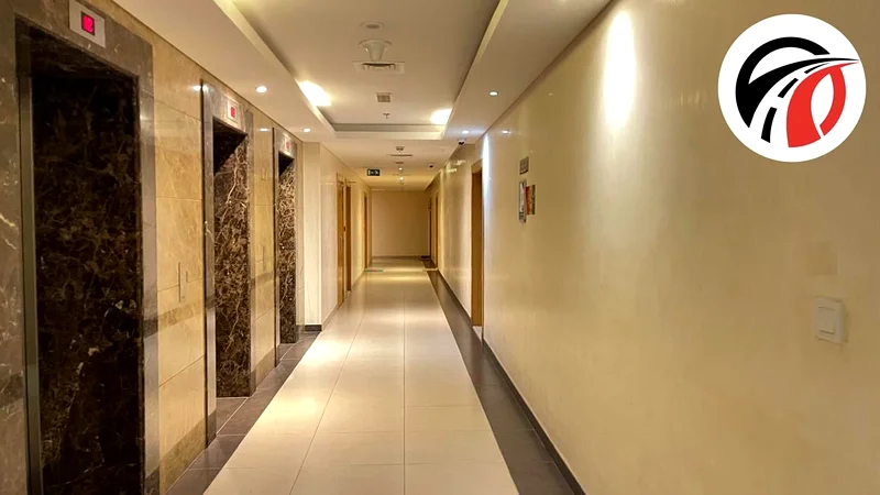 Ac free studio apartment with wardrobes gym pool63755124189827110