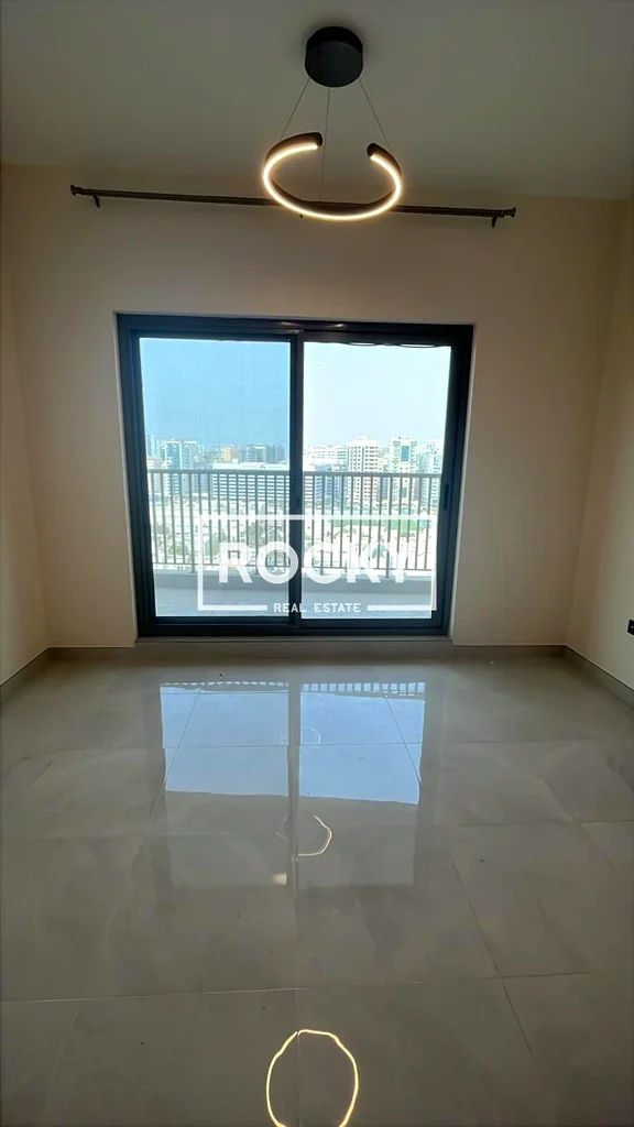 Semi Furnished | with Balcony  | Pool & Gym63743507556227111