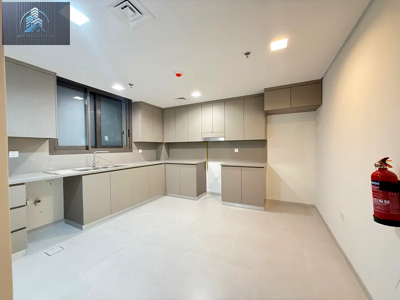 Brand new specious 1bhk with All Amenities rent 80k63766955069826110