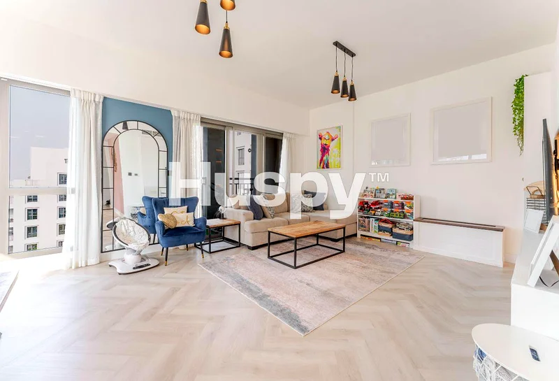Immaculate | Upgraded | Huge Terrace63951692283651111