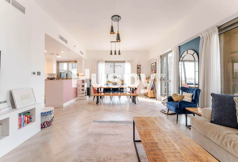Immaculate | Upgraded | Huge Terrace63951692283651113