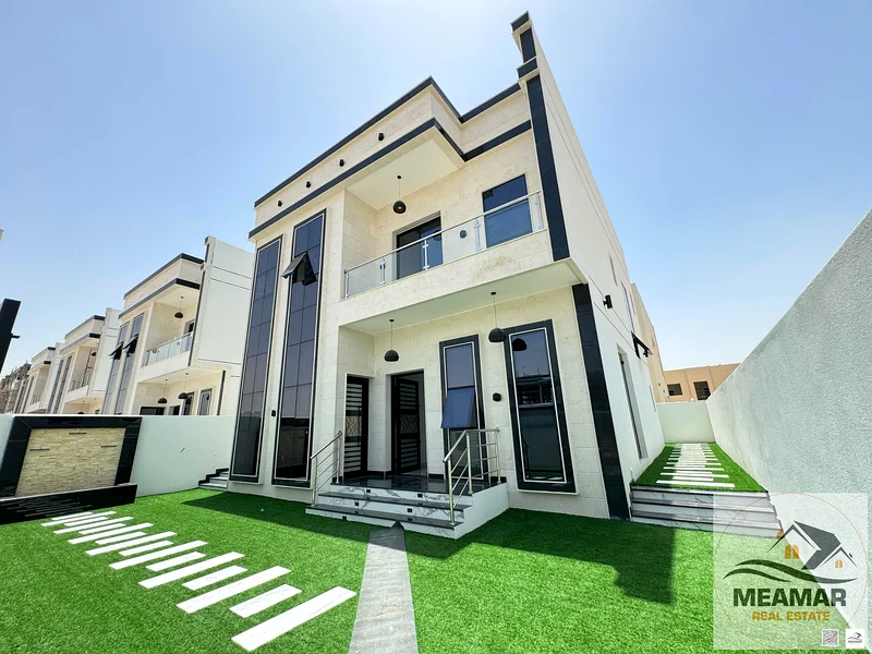 For sale, a villa, including registration and ownership fees, directly opposite the mosque, two floors, stone facade, with the possibility of easy ban63905344411011110