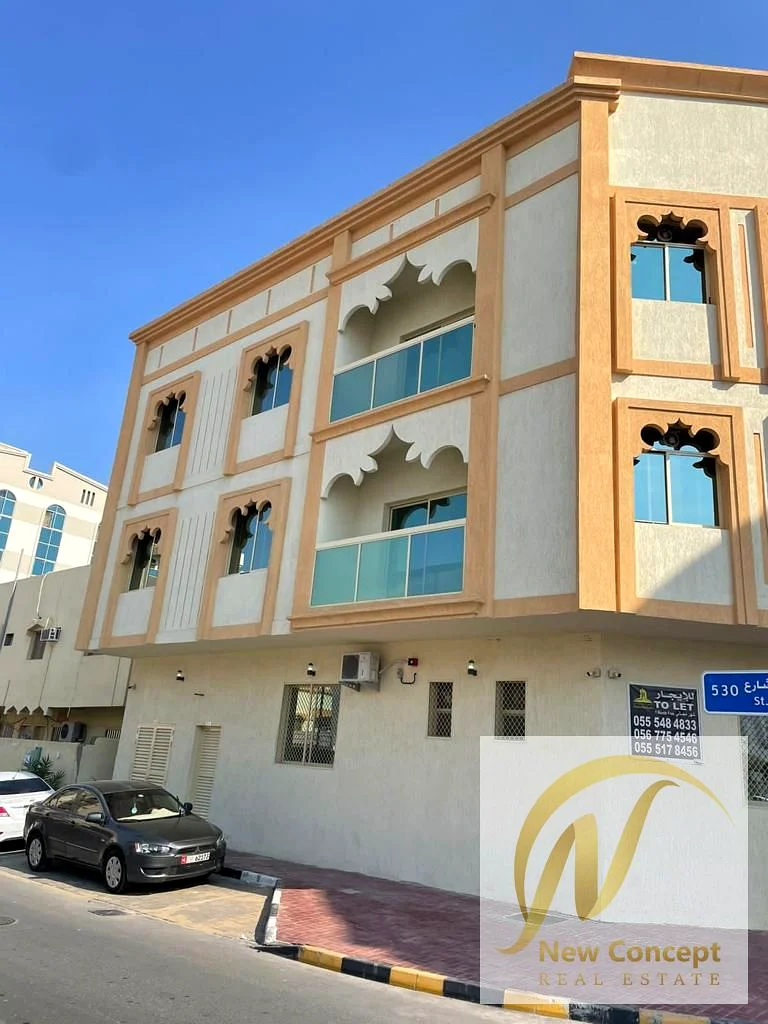 فرصة استثمارية كبيرة بعائد مرتفع. مبنى سكني بسعر خاص.63880175425281110