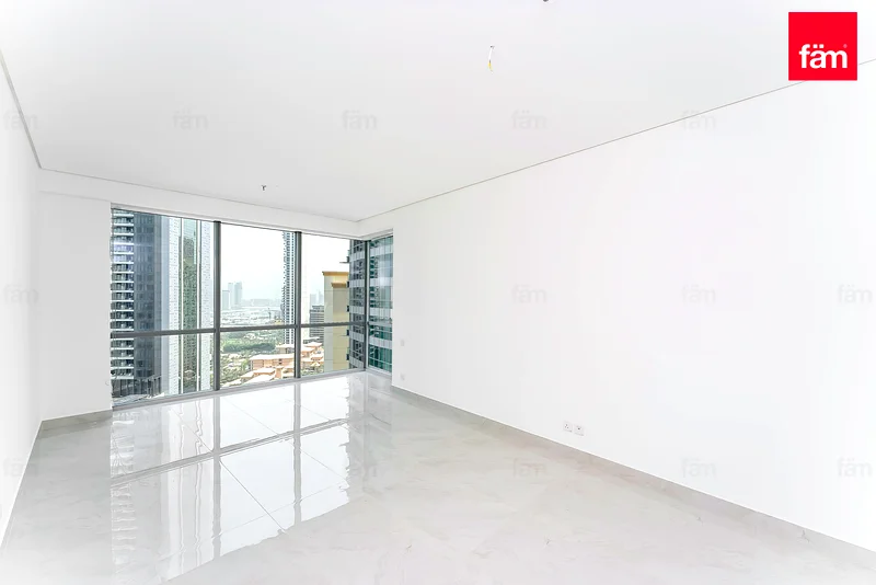 Fully upgraded 3BR | Modern design | Spacious63936476762114114