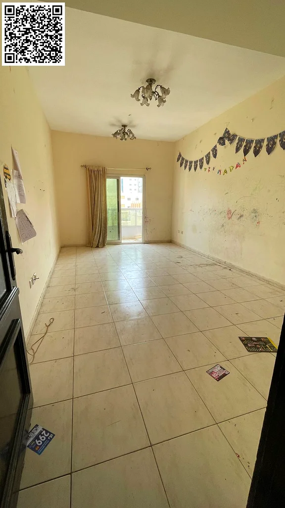 للإيجار السنوي – شقة 1BHK بشرفة في الرشيدية 2 عجمان – موقع متميز بالقرب من الخدمات ووسائل النقل، الإيجار 26,000 درهم مع دفع مرن63720962716419111