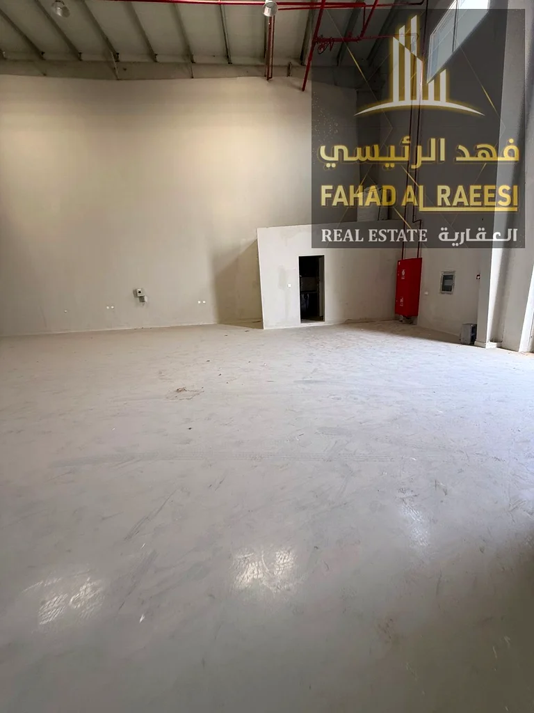 مستودع للإيجار في منطقة أم القيوين الصناعية الحديثة بمساحة 3000 قدم مربع63623235493377113