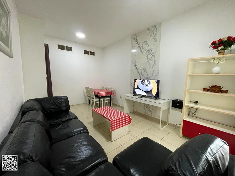 مؤثث // 1بلك // فاخر عالي63709218435201111