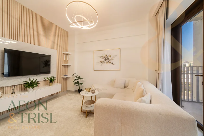 Fully Furnished | 2 Bedroom | Burj View | Bright63759932613763111