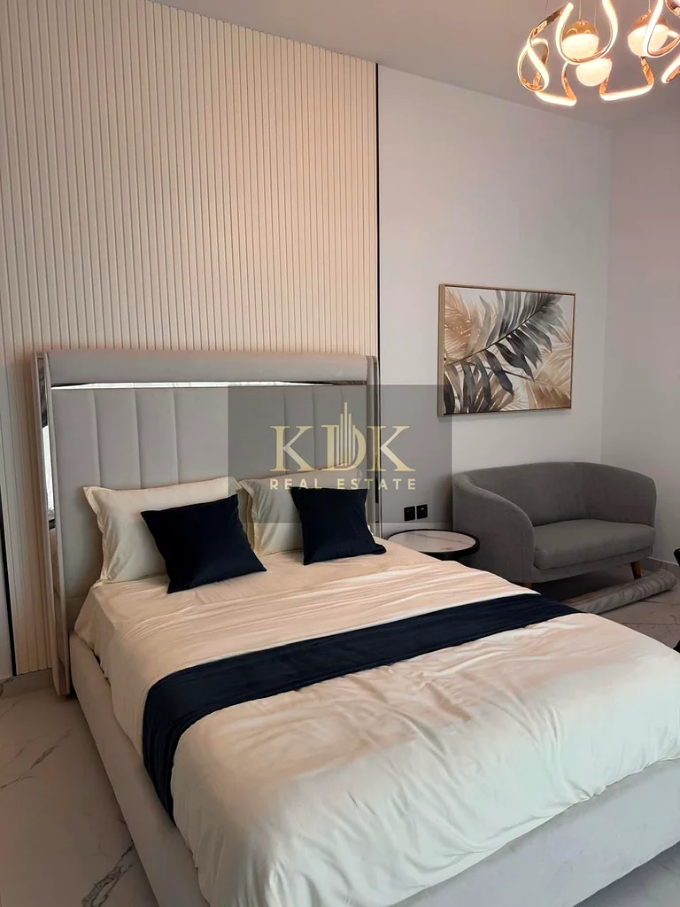 Fully Furnished | Private Pool | Community View63732298416769110