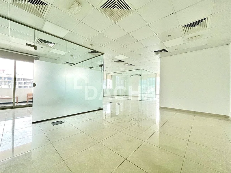 Close to Metro | Well-Maintained | Vacant64069635654657110