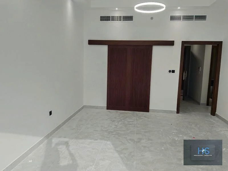 PRIME LOCATION | CLOSE TO THE METRO | POOL VIEW63763098410115113