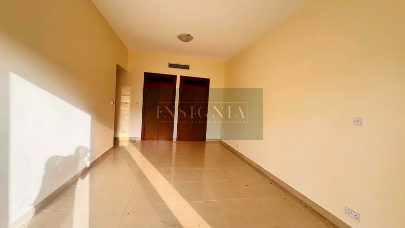 شقة بمساحة معيشة واسعة، 3 غرف نوم، في موقع متميز63768154912131114