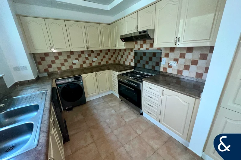 4 Bedroom TH | Available Now | Single Row63735397915905114