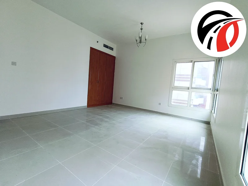 2Bhk واسعة جدًا خالية من الشيلار وجميع المرافق بـ 78 ألف63755799701635114