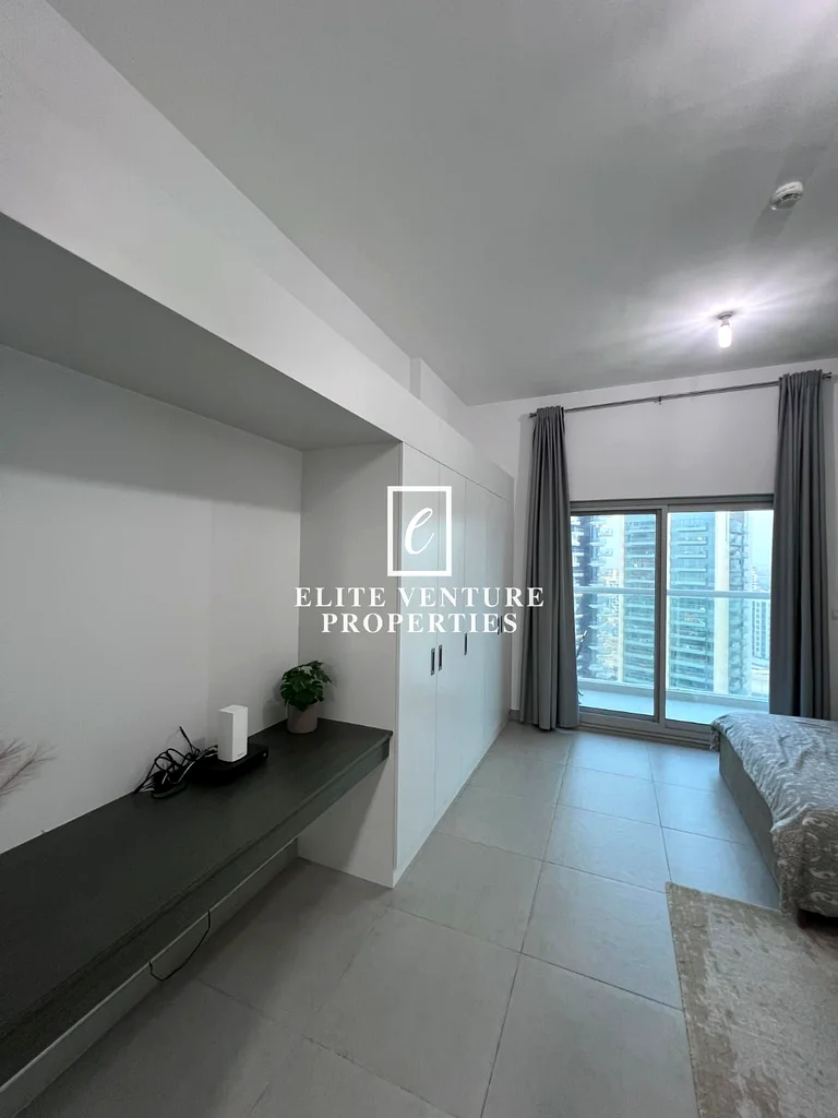 مؤثث بالكامل | طابق عالي | موقع متميز63732298238467111