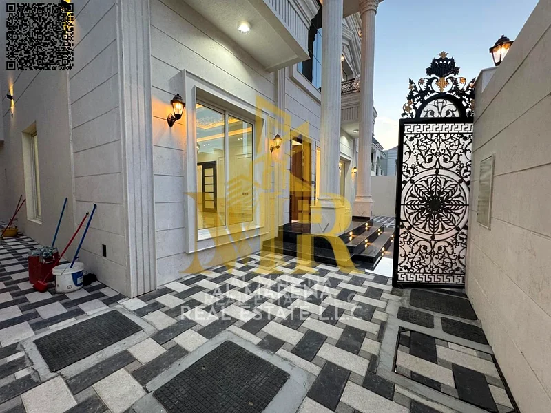 A villa directly from the owner, with personal finishing, on a main street, close to all services. Freehold for all nationalities and without a down p63872557991553114