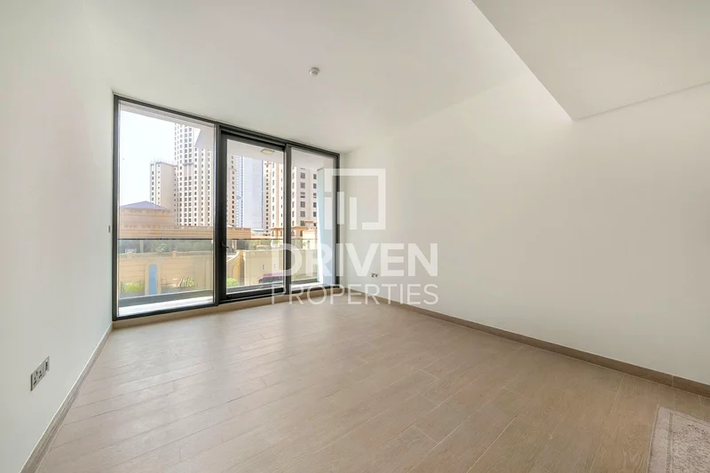 Ready to move in | Multiple Cheques | Spacious63774226365442113