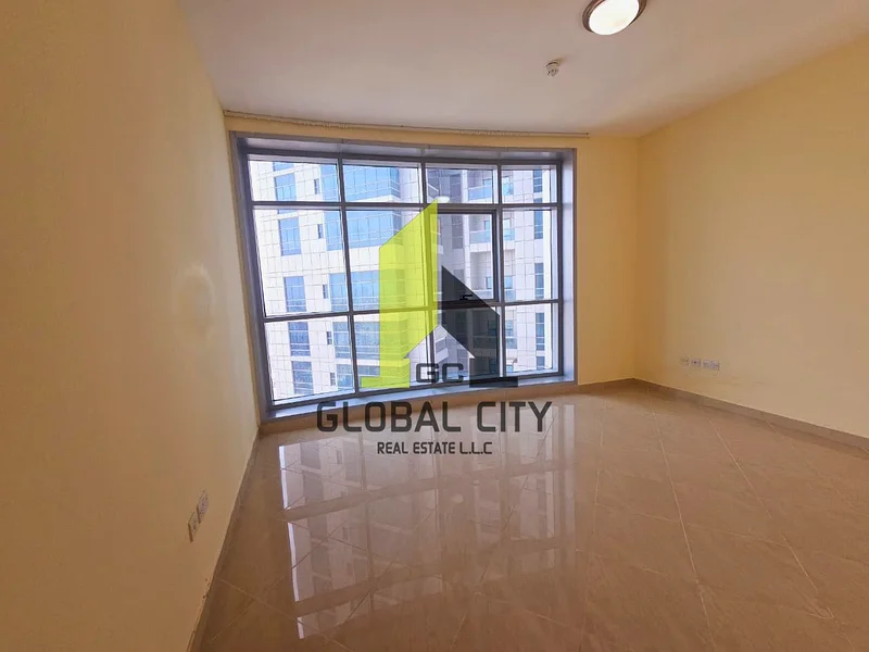 AVAILABLE 2BHK FOR SALE   SEA VIEW63874051293058111