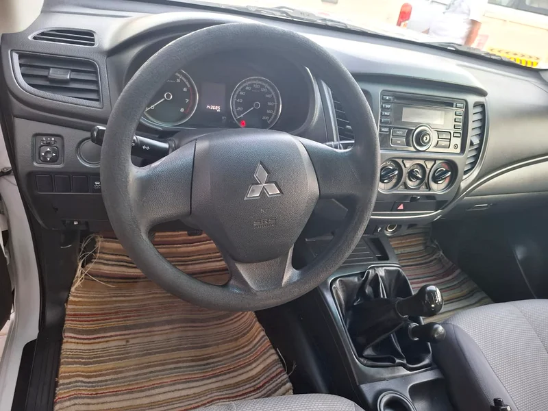 Mitsubishi L200 2020(4*4)63612069980545114