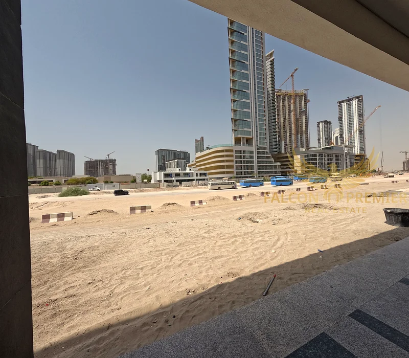 محل تجزئة واسع في موقع متميز بمدينة MBR63823788024963111